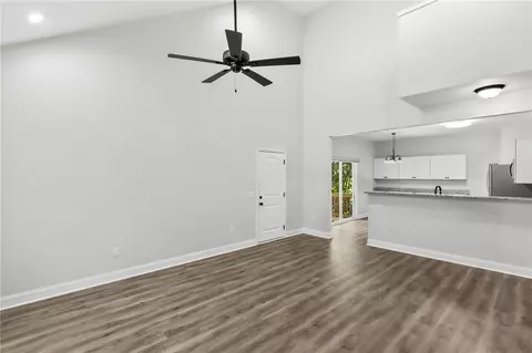 Living - 109 Dana Lynn Ln, Pendleton, SC 29670 photo 1 of 5