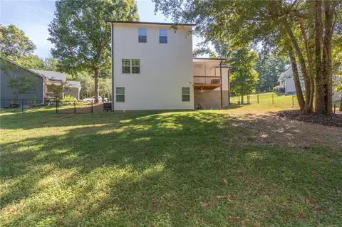Exterior - 109 Dana Lynn Ln, Pendleton, SC 29670 photo 4 of 9
