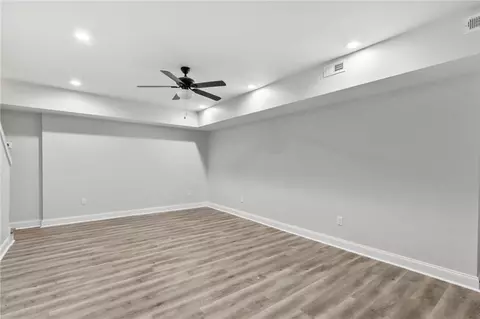 Living - 109 Dana Lynn Ln, Pendleton, SC 29670 photo 4 of 5