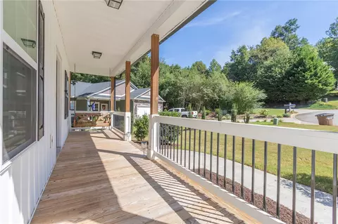 Exterior - 109 Dana Lynn Ln, Pendleton, SC 29670 photo 5 of 9