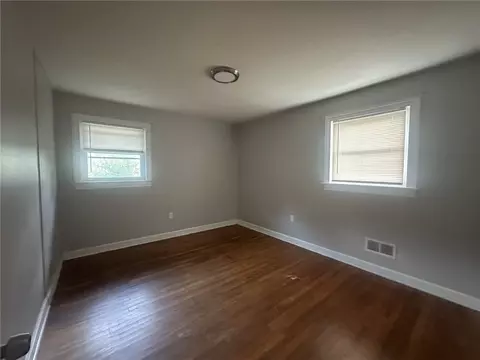 502 Seneca St, Seneca, SC 29678 photo 8