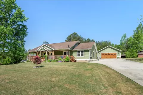 Exterior - 304 Capps Rd, Walhalla, SC 29691 photo 10 of 11