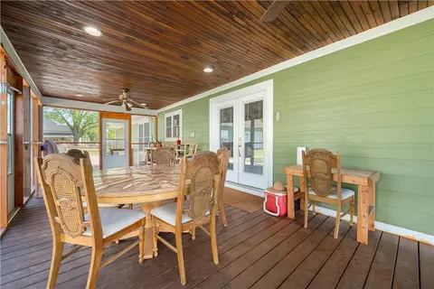 Exterior - 304 Capps Rd, Walhalla, SC 29691 photo 6 of 11