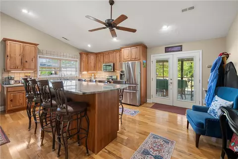 Kitchen - 304 Capps Rd, Walhalla, SC 29691 photo 4 of 4