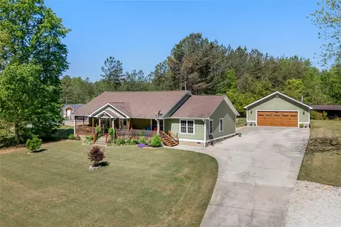 Exterior - 304 Capps Rd, Walhalla, SC 29691 photo 2 of 11
