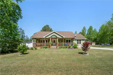 Exterior - 304 Capps Rd, Walhalla, SC 29691 photo 9 of 11