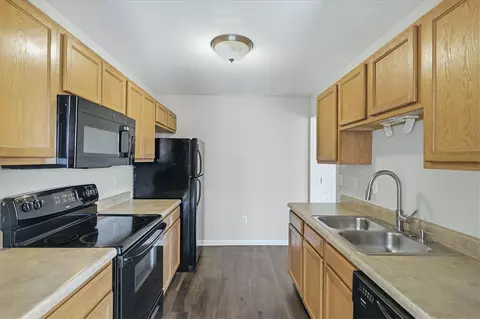 Kitchen - 703 Bellview Way, Seneca, SC 29678 photo 1 of 5