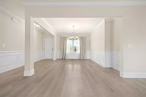 Living - 180 Spyglass Ln, Pendleton, SC 29670 photo 6 of 7