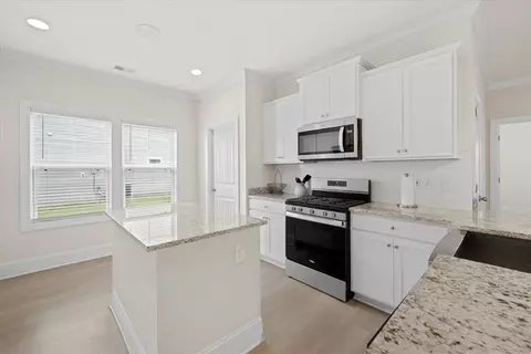 Kitchen - 180 Spyglass Ln, Pendleton, SC 29670 photo 5 of 6