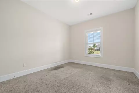 Bedroom - 180 Spyglass Ln, Pendleton, SC 29670 photo 6 of 11