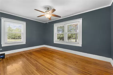 Bedroom - 609 Issaqueena Trl, Central, SC 29630 photo 3 of 6