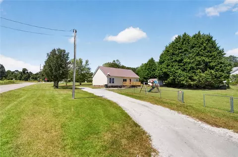 Exterior - 564 Fairfield Rd, Walhalla, SC 29691 photo 11 of 11