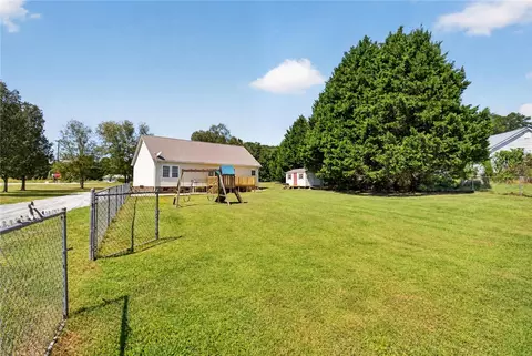 Exterior - 564 Fairfield Rd, Walhalla, SC 29691 photo 10 of 11