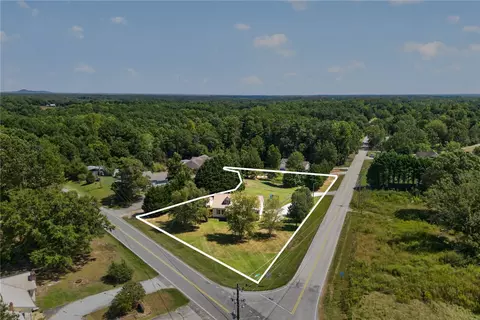 View/Area - 564 Fairfield Rd, Walhalla, SC 29691 photo 2 of 11