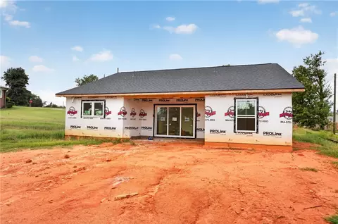 Exterior - 505 Rectory Dr, Seneca, SC 29678 photo 5 of 5