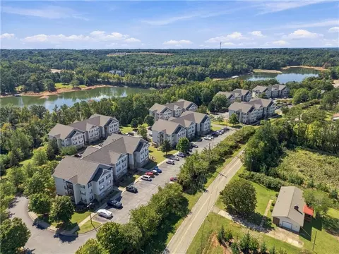 636 Lookover Dr, Anderson, SC 29621