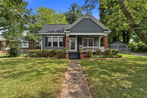 924 Carolina Cir, Anderson, SC 29621