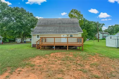 Exterior - 47 Square St, Pelzer, SC 29669 photo 2 of 6