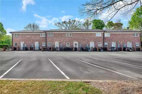 Exterior - 209 Calhoun St, Clemson, SC 29631 photo 2 of 7