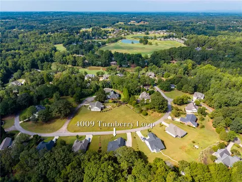 View/Area - 4009 Turnberry Loop, Seneca, SC 29678 photo 3 of 6