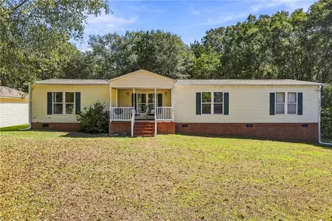 524 Charlies Creek Rd, Iva, SC 29655