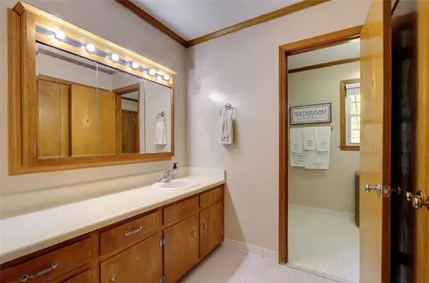 Bath - 309 Randall Rd, Easley, SC 29642 photo 3 of 5