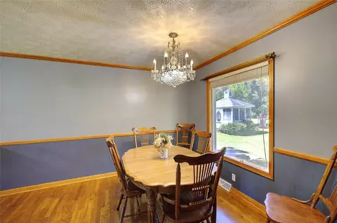 Dining - 309 Randall Rd, Easley, SC 29642 photo 1 of 3