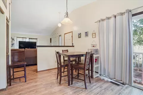 Dining - 140 Copperfield Dr UNIT C, Central, SC 29630 photo 1 of 1
