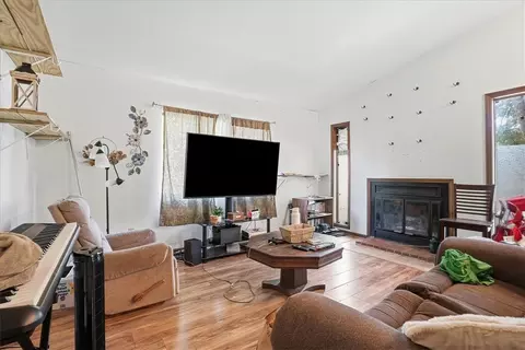 Living - 140 Copperfield Dr UNIT C, Central, SC 29630 photo 1 of 1