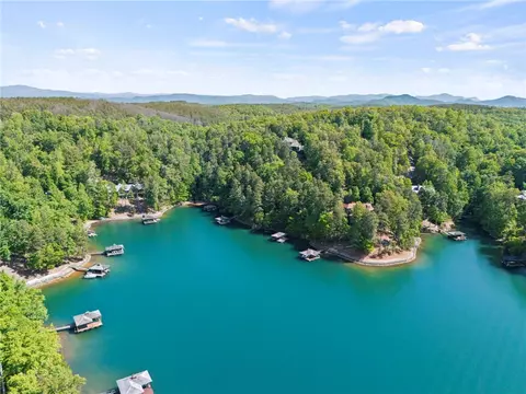 View/Area - 132 S Falls Rd, Sunset, SC 29685 photo 12 of 19