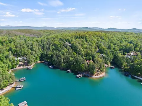 View/Area - 132 S Falls Rd, Sunset, SC 29685 photo 13 of 19