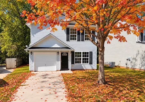 88 Birdsong Ln, Taylors, SC 29687