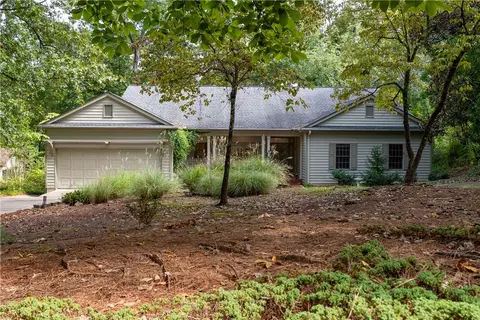 24 Anchorage Ln, Salem, SC 29676