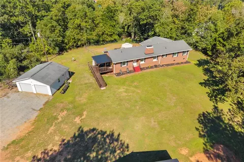 5220 White City Park Rd, Anderson, SC 29625