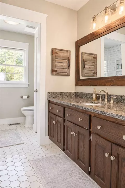 Bath - 2420 Rainey Rd, Starr, SC 29684 photo 1 of 5