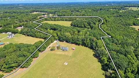 View/Area - 2420 Rainey Rd, Starr, SC 29684 photo 1 of 1