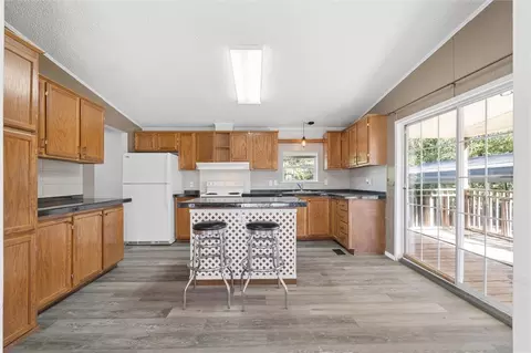 Kitchen - 722 Pickens Dr, Pendleton, SC 29670 photo 1 of 5