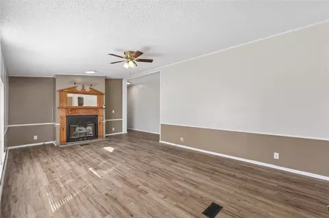 Living - 722 Pickens Dr, Pendleton, SC 29670 photo 1 of 6