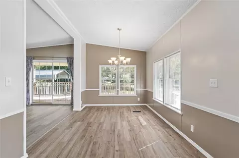 Dining - 722 Pickens Dr, Pendleton, SC 29670 photo 1 of 1