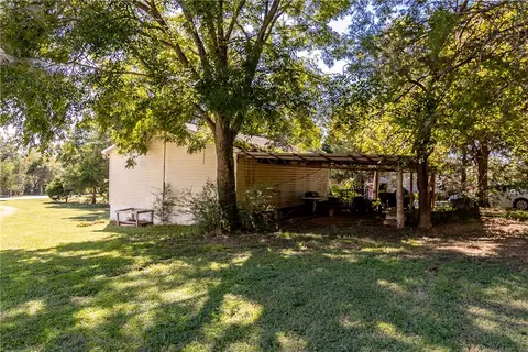 Exterior - 316 Hamby Rd, Starr, SC 29684 photo 6 of 13