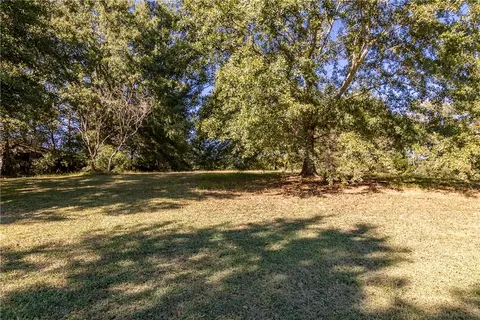 Exterior - 316 Hamby Rd, Starr, SC 29684 photo 4 of 13
