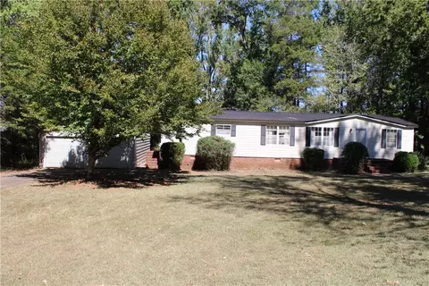 118 Spring Hill Rd, Anderson, SC 29626