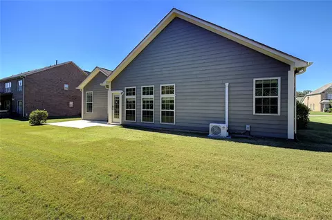 Exterior - 115 Sturbridge Ct, Easley, SC 29642 photo 6 of 14