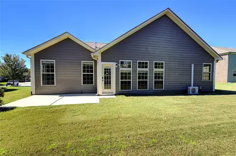 Exterior - 115 Sturbridge Ct, Easley, SC 29642 photo 8 of 14