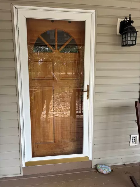Entry Way - 345 Geraldine Dr, Walhalla, SC 29691 photo 1 of 5