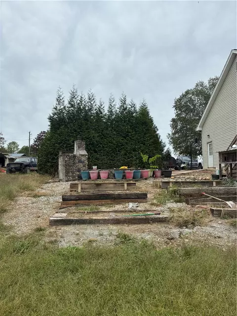 Exterior - 345 Geraldine Dr, Walhalla, SC 29691 photo 14 of 16