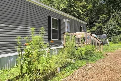 110 Hideaway Dr, Sunset, SC 29685 photo 3