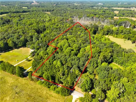 186 Doyle Rd, Bowersville, GA 30516