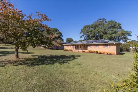 Exterior - 200 Fleming Dr, Anderson, SC 29621 photo 2 of 14