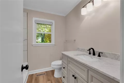 Bath - 204 Brook Forest Dr, Anderson, SC 29621 photo 1 of 4